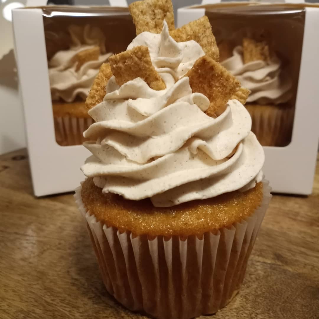 Cinnamon Toast Crunch Cupcake