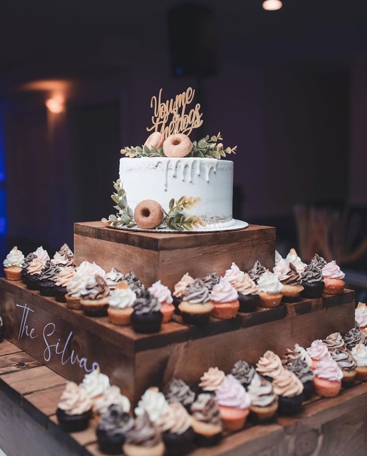 Wedding Cupcake Arrangement